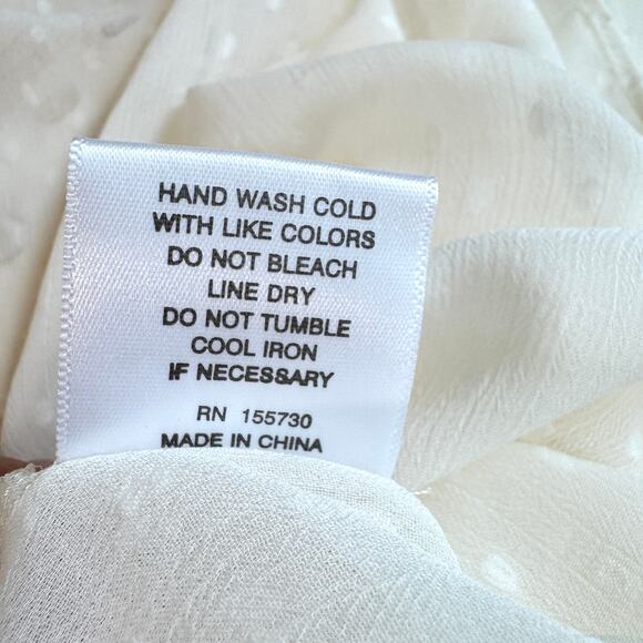 Rose + Olive Womens Swiss Dot Blouse Tank Set Size 3X Minimal Pleated Cream - Picture 7 of 8